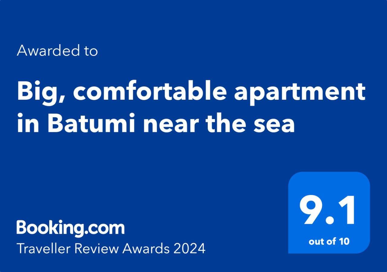 Big, Comfortable Apartment In Batumi Near The Sea Bagian luar foto